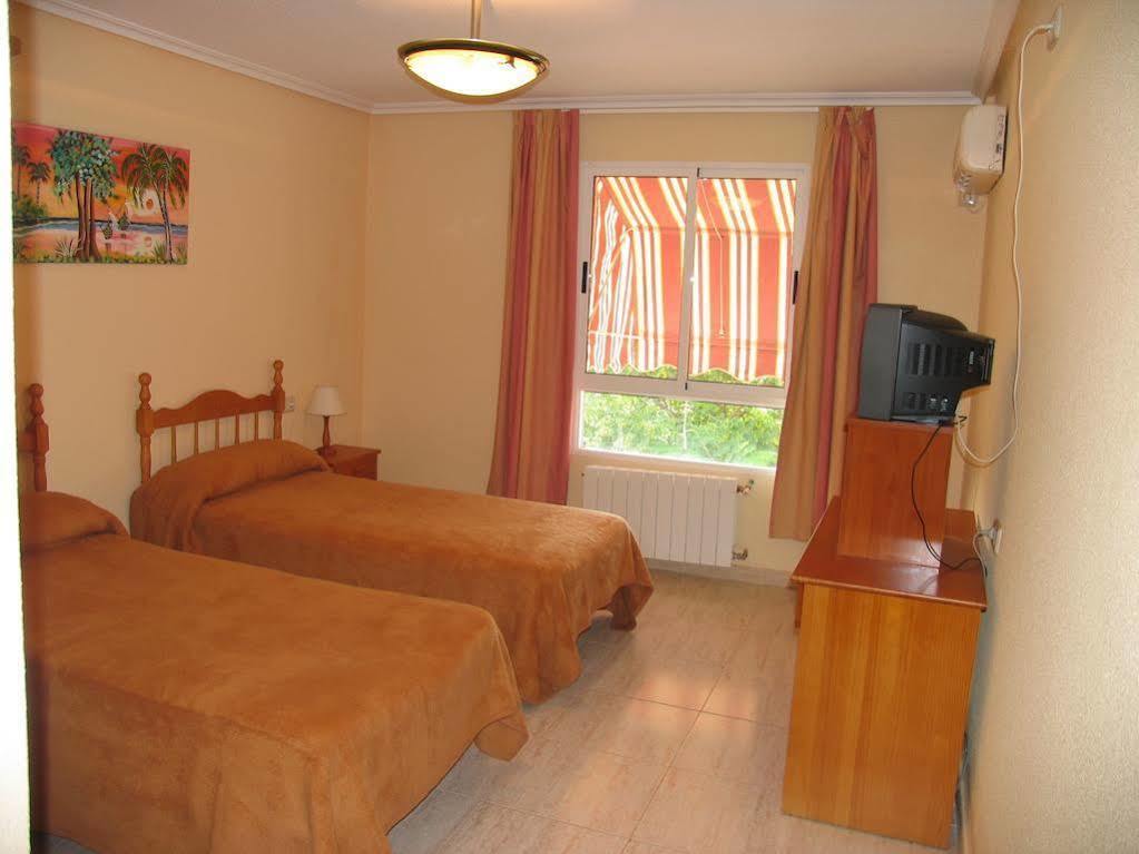 Hostal Imperial Crevillente Luaran gambar